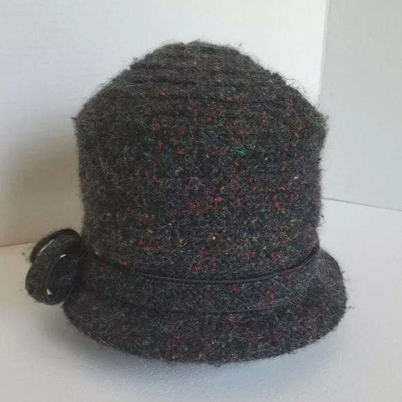 Retro Women's Betmar Ella Cloche Bucket Hat Wool - Picture 2 of 8